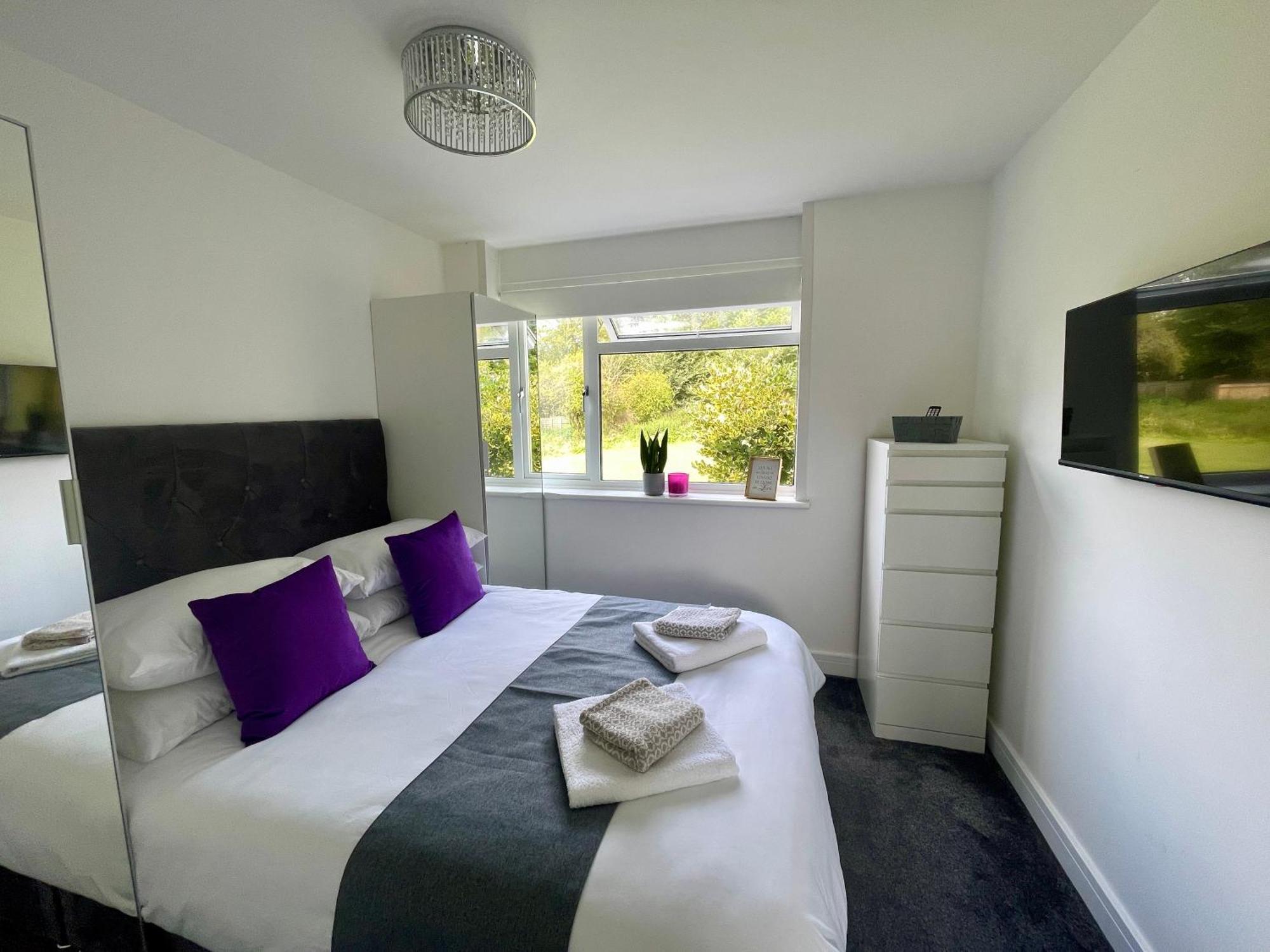 Look No Further Gorgeous Newly Renovated Contemporary Chalet Sandown Bay Holiday Centre Εξωτερικό φωτογραφία